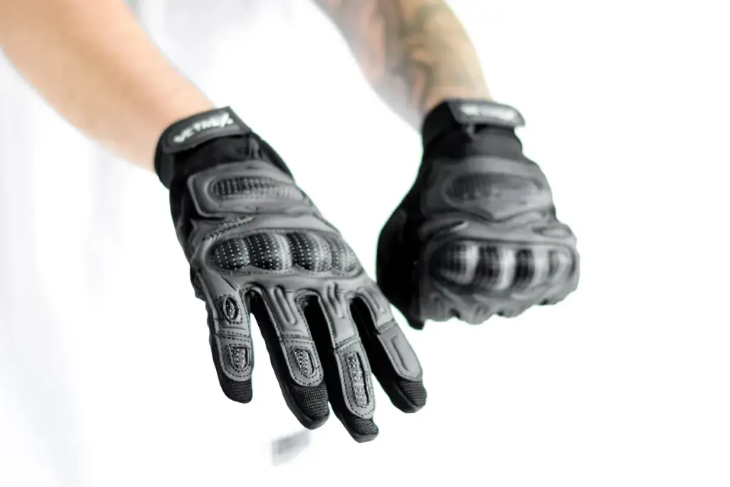 GUSDY10 Guantes moto proteccion Vetrox ciudad Dynatech (15).webp