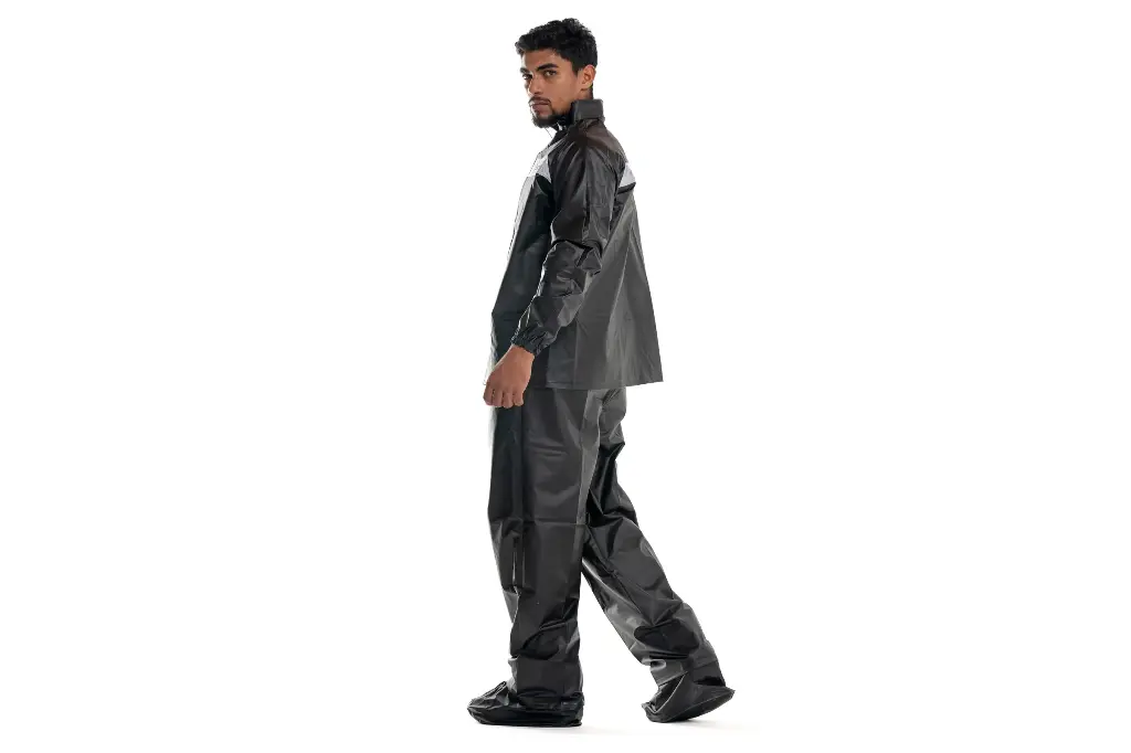 IMMBA04 conjunto impermeables-para-motociclistas-vetrox (10).webp