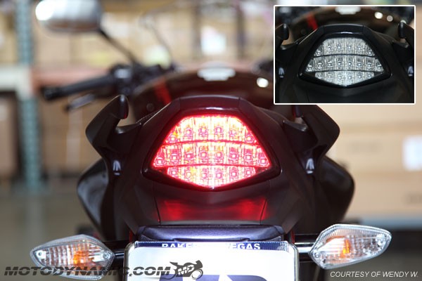 Stop Integrado Secuencial CBR250r 11-15+ CBR300r/Cb300f 1